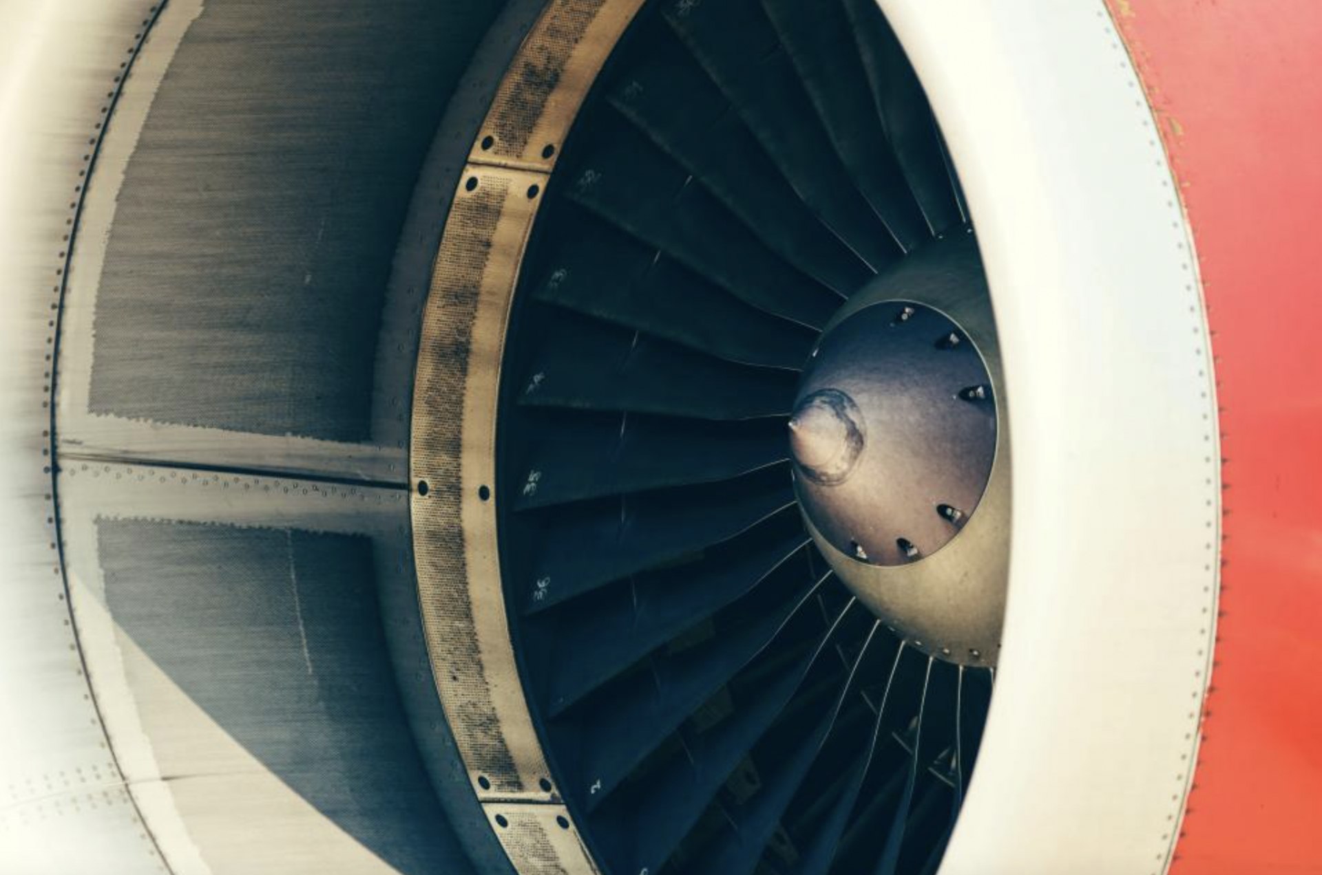 Turbine engine close-up